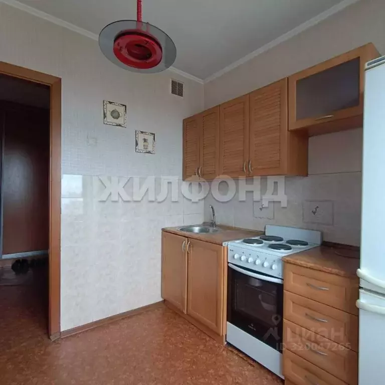 4-к кв. Новосибирская область, Новосибирск ул. Пархоменко, 72 (75.7 м) - Фото 0