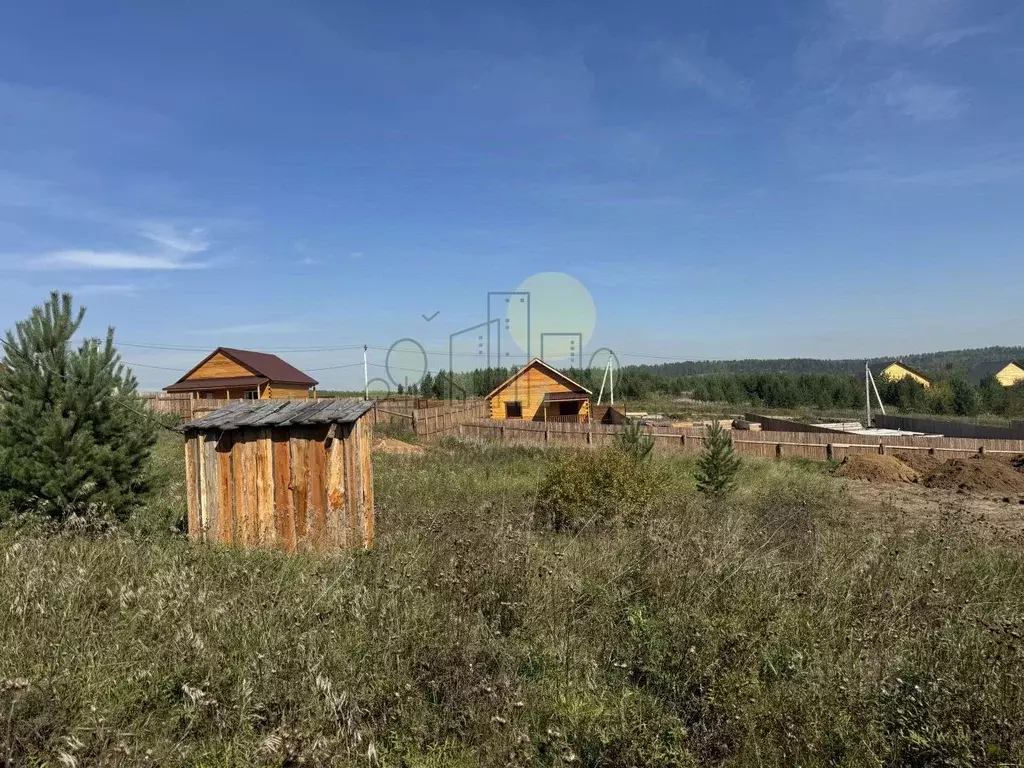 Участок в Иркутская область, Иркутский муниципальный округ, д. Карлук ... - Фото 1