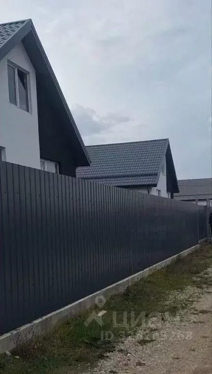 Дом в Крым, Симферопольский район, с. Доброе ул. Центральная, 77 (140 ... - Фото 1