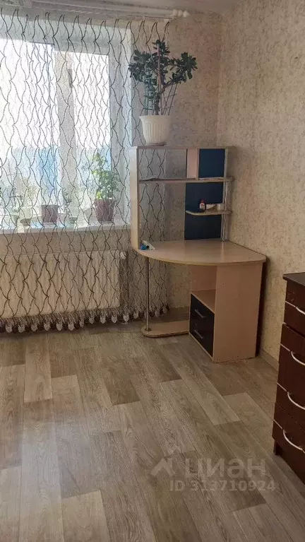 1-к кв. Саратовская область, Энгельс проезд 1-й Студенческий, 1 (32.0 ... - Фото 1