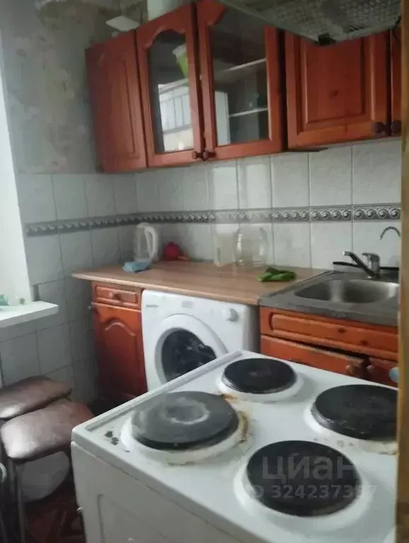 2-к кв. Челябинская область, Челябинск ул. Молодогвардейцев, 70 (55.0 ... - Фото 2