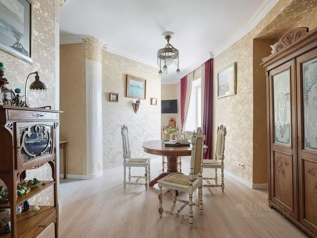 2-к кв. Санкт-Петербург Невский просп., 146 (83.0 м) - Фото 1