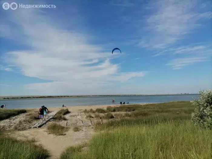 Участок в Сакский район, село Штормовое (23.7 м) - Фото 0