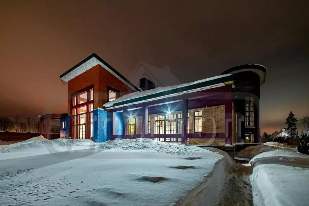 Дом в Москва д. Пыхчево,  (900 м) - Фото 0