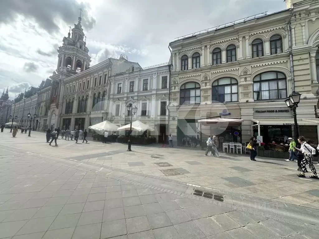 Офис в Москва Никольская ул., 11-13С3 (100 м) - Фото 1