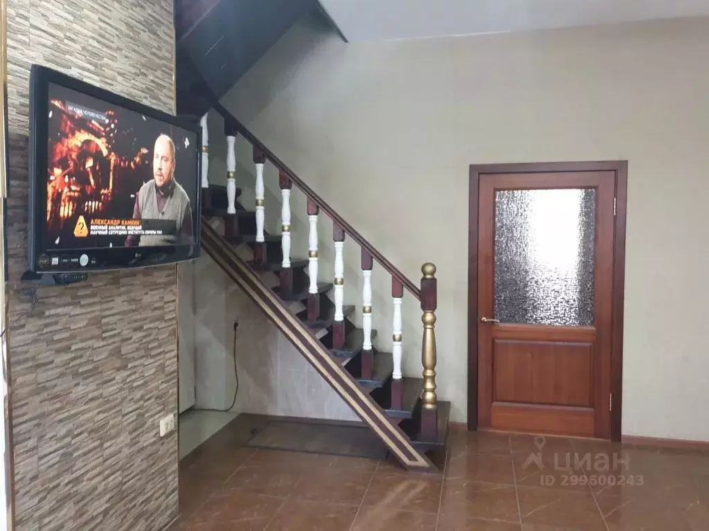 Коттедж в Свердловская область, Нижний Тагил Смоленская ул., 27 (318 ... - Фото 2