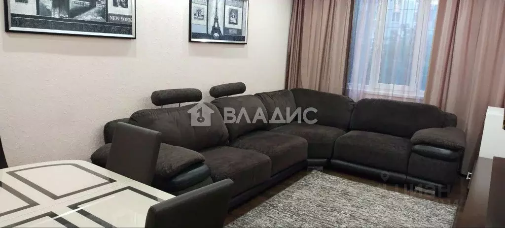 4-к кв. Белгородская область, Белгород ул. Буденного, 6 (83.5 м) - Фото 0