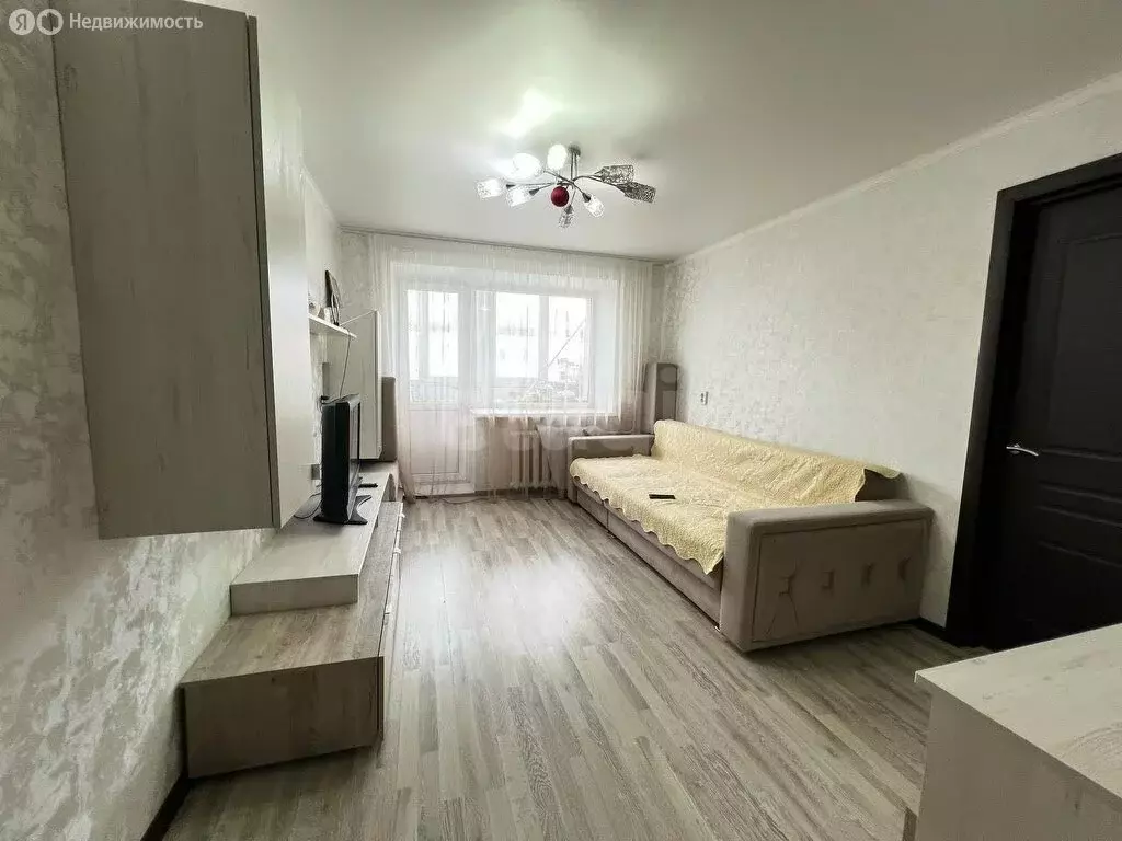 3-комнатная квартира: Тюмень, улица Ленина, 28/25 (53 м) - Фото 0