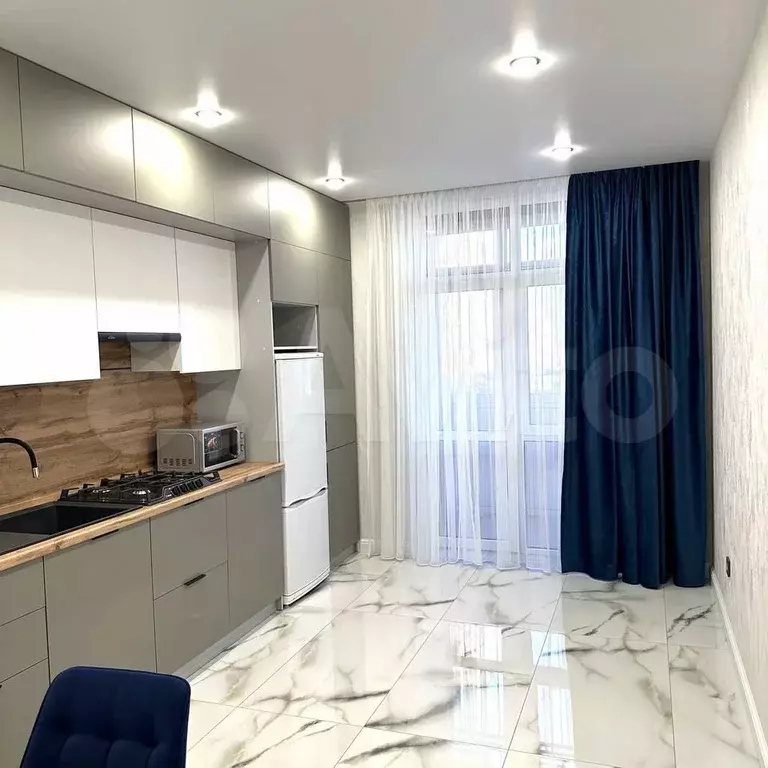 2-к. квартира, 55 м, 3/3 эт. - Фото 1