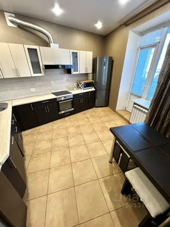 2-к кв. Брянская область, Брянск Московский мкр, 42/2 (70.2 м) - Фото 1