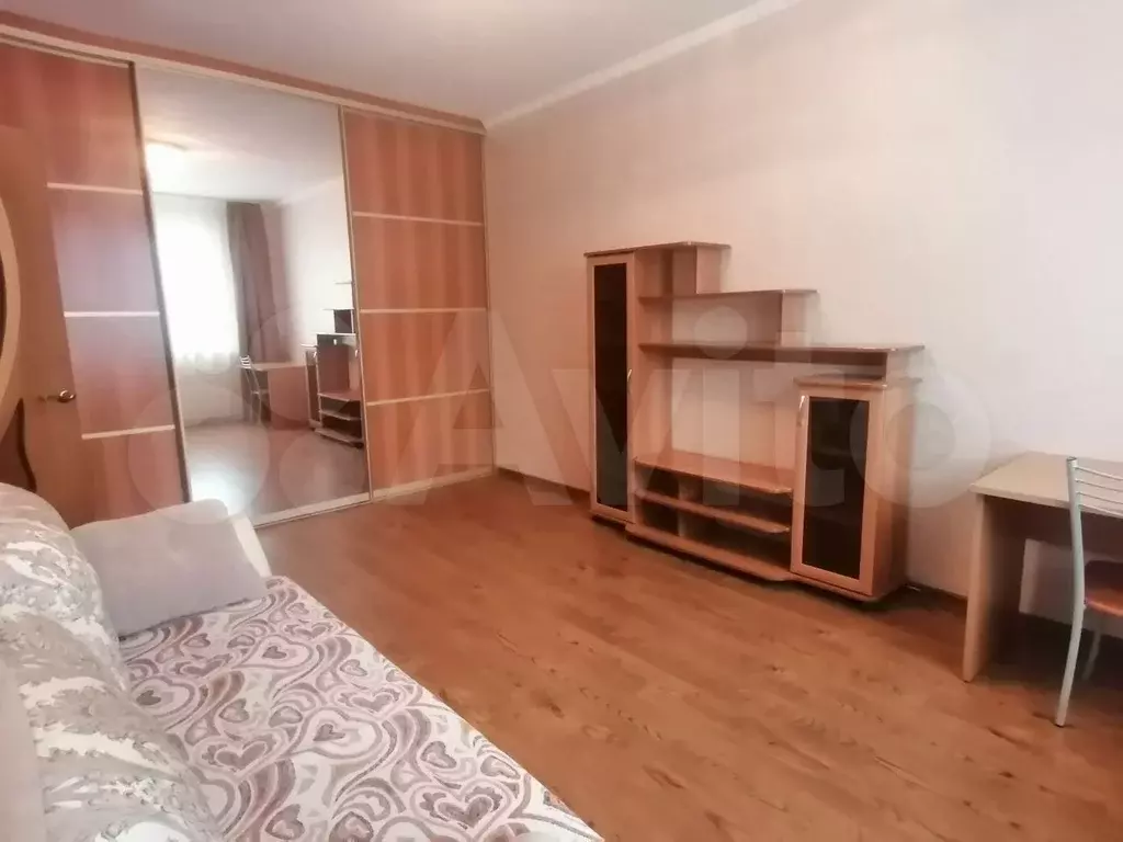 1-к. квартира, 41 м, 5/10 эт. - Фото 1