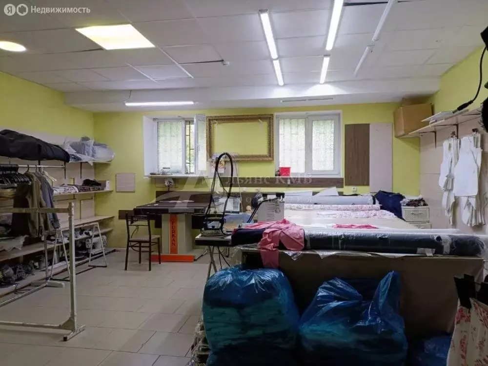 Помещение свободного назначения (347 м) - Фото 1