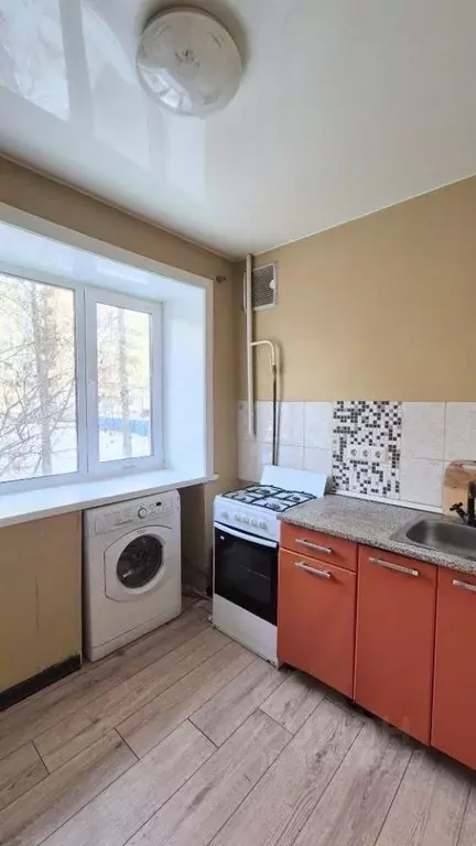 2-к кв. Свердловская область, Екатеринбург ул. Луначарского, 87 (47.0 ... - Фото 0
