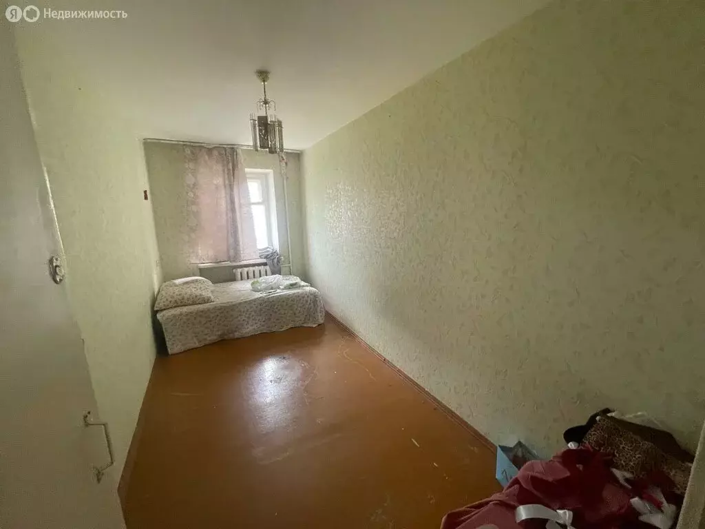 3-комнатная квартира: Симферополь, проспект Кирова, 7А (57 м) - Фото 1