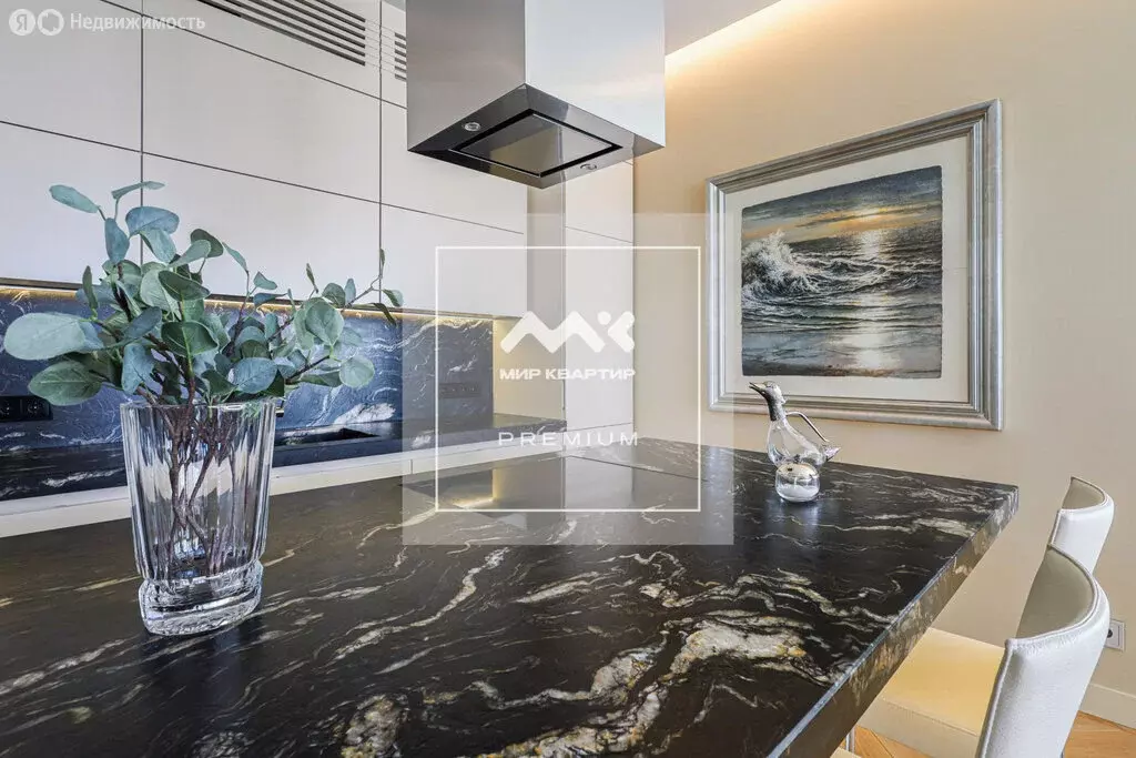 3-комнатная квартира: Санкт-Петербург, Кирочная улица, 31к2 (156.9 м) - Фото 2