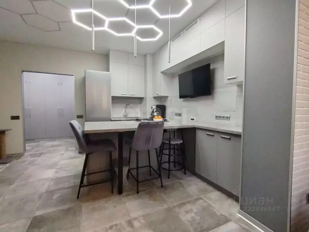 1-к кв. Калининградская область, Калининград ул. Льва Толстого, 16Б ... - Фото 1