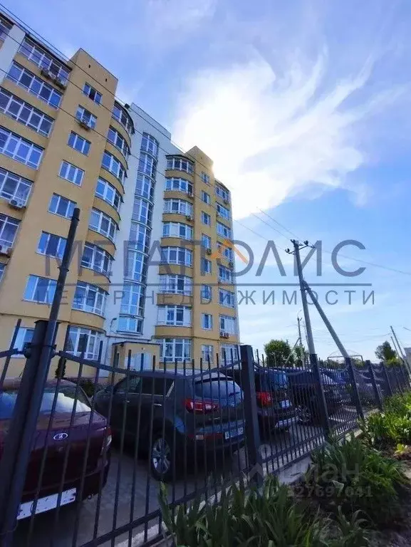 3-к кв. Саратовская область, Балаково Вольская ул., 1Б (99.8 м) - Фото 1