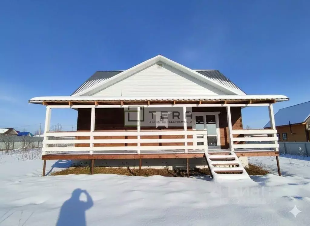 Дом в Башкортостан, Иглинский сельсовет, с. Иглино ул. Лесотехникума ... - Фото 2