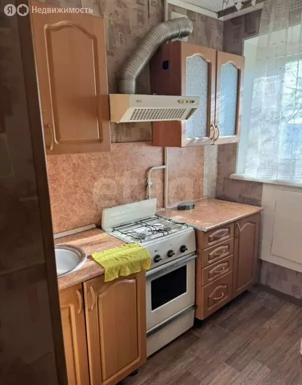 1-комнатная квартира: Комсомольск-на-Амуре, улица Калинина, 33к2 (28.4 ... - Фото 0