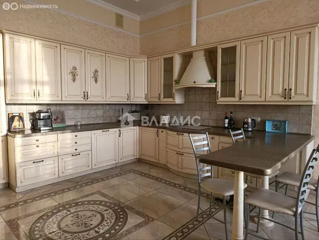 7-комнатная квартира: Дубна, улица Мичурина, 33/25 (410 м) - Фото 2