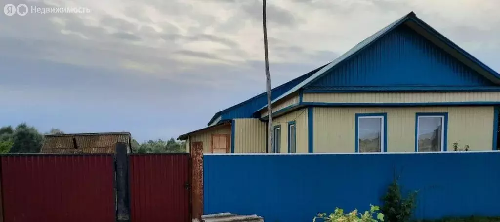 Дом в Дюртюлинский район, Учпилинский сельсовет, село Казакларово, ... - Фото 1