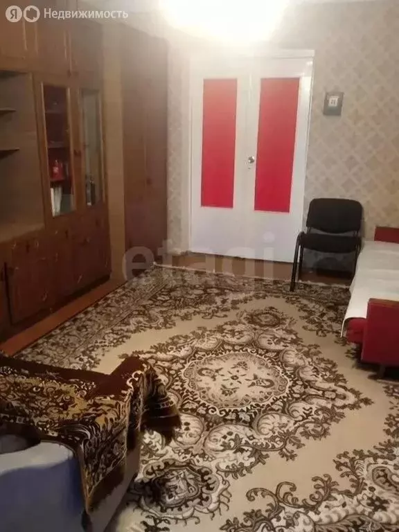 2-комнатная квартира: Губкин, улица Лизы Чайкиной, 6 (55.9 м) - Фото 2