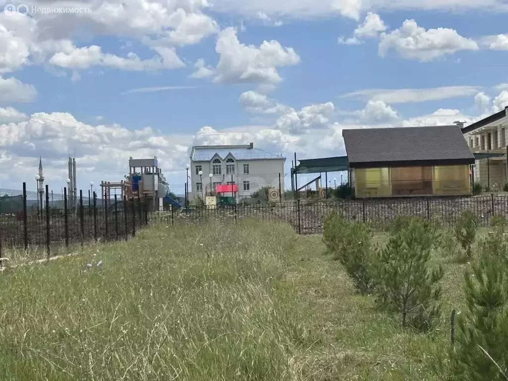 Участок в Белогорск, улица Мусы Мамута (6 м) - Фото 1