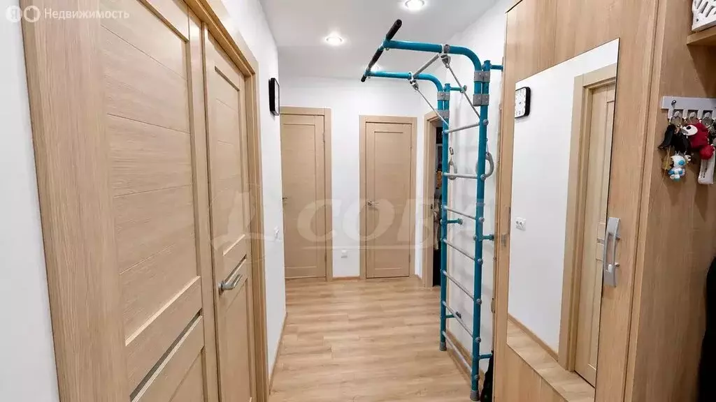 2-комнатная квартира: Тюмень, улица Пермякова, 35 (51 м) - Фото 1
