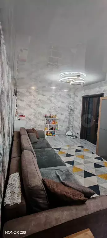 3-к. квартира, 63,7 м, 5/5 эт. - Фото 1