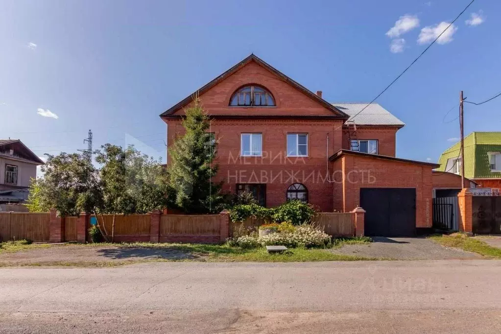 Коттедж в Тюменская область, Тюмень ул. Начальная (525 м) - Фото 1