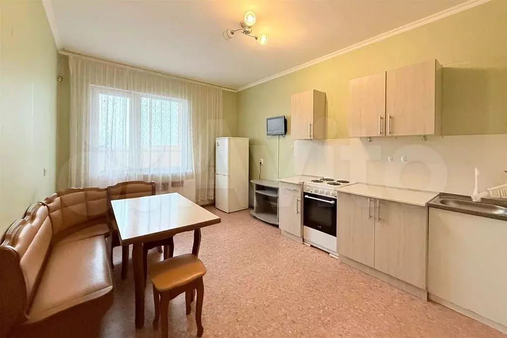 1-к. квартира, 47 м, 8/18 эт. - Фото 1