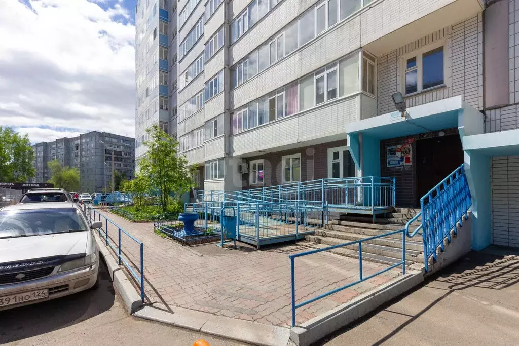 1-комнатная квартира: Красноярск, улица Карамзина, 32 (41.5 м) - Фото 2
