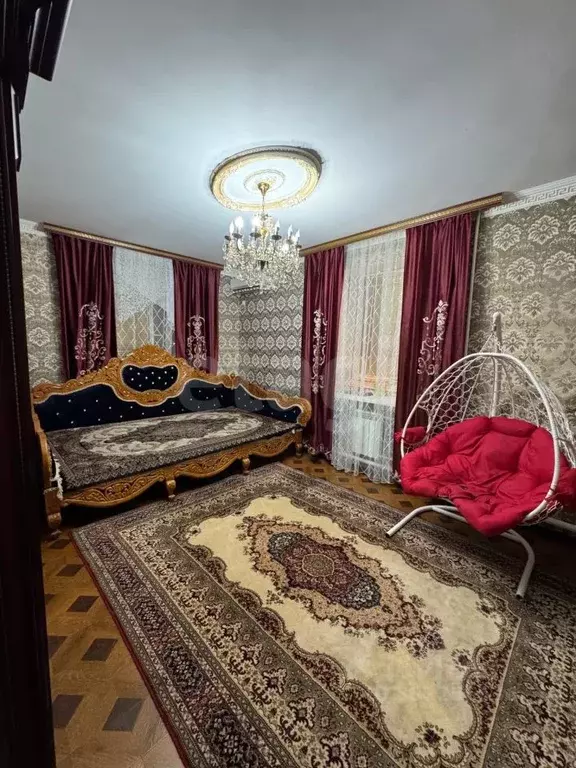 2-к кв. Дагестан, Махачкала ул. Бейбулатова, 15Ак1 (73.0 м) - Фото 1