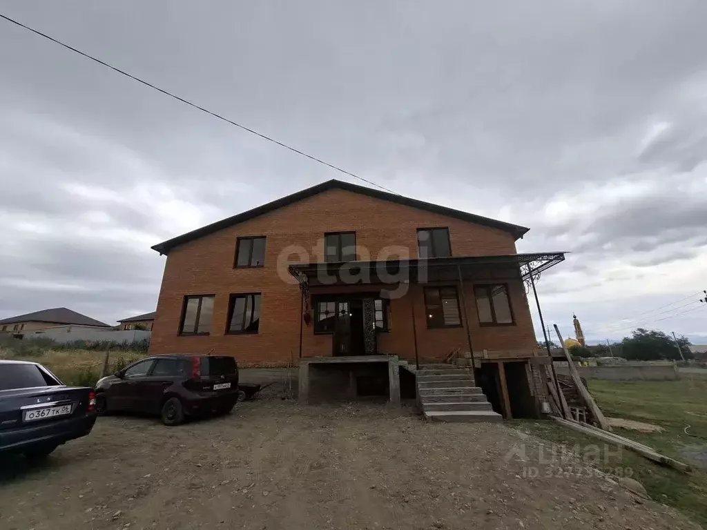 Дом в Ингушетия, Назрань Центральный административный округ, ул. Мира ... - Фото 1