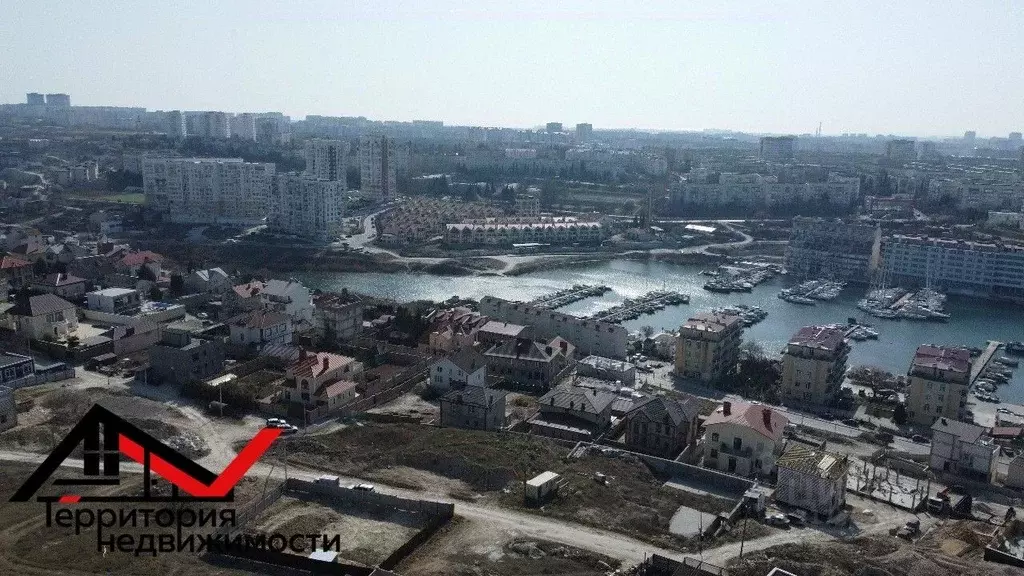 Участок в Севастополь ул. Коралловая (4.0 сот.) - Фото 1