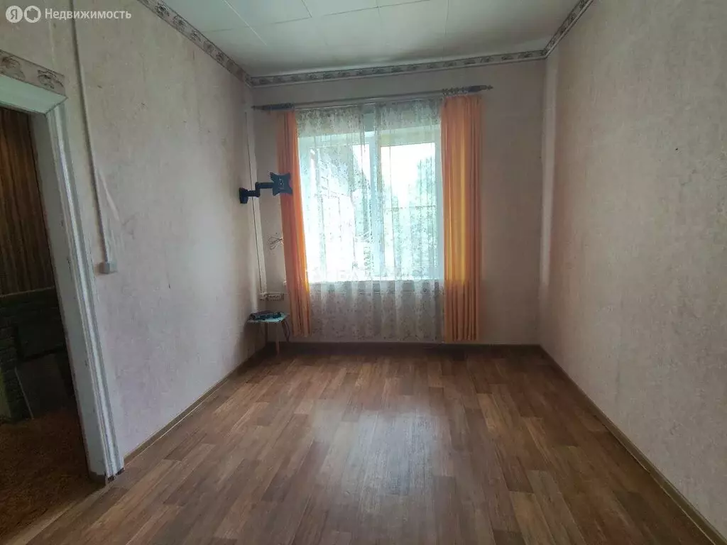 3-комнатная квартира: Ковров, улица Челюскинцев, 131 (50 м) - Фото 1