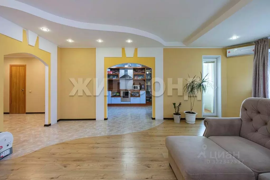 3-к кв. Новосибирская область, Новосибирск ул. Галущака, 3 (113.2 м) - Фото 2