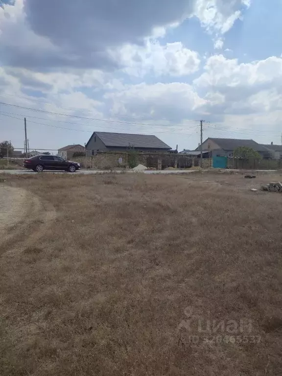 Участок в Крым, Сакский район, Суворовское с/пос, с. Каменоломня ул. ... - Фото 2