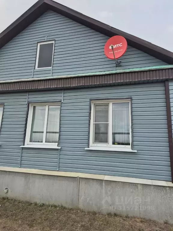 Дом в Саратовская область, Петровский район, Пригородное муниципальное ... - Фото 0