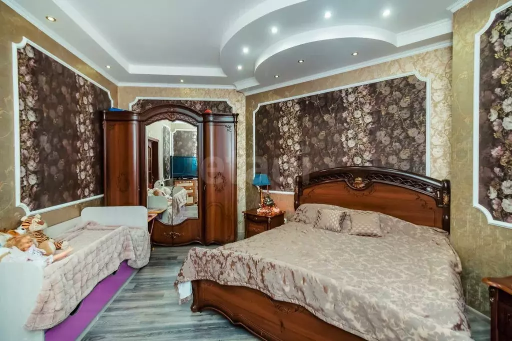 3-к кв. Ханты-Мансийский АО, Ханты-Мансийск Южный мкр, ул. Ямская, 10 ... - Фото 1