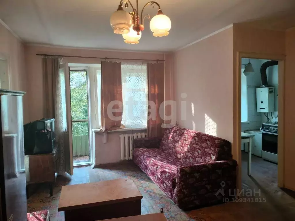 3-к кв. Брянская область, Брянск просп. Ленина, 4А (56.0 м) - Фото 1