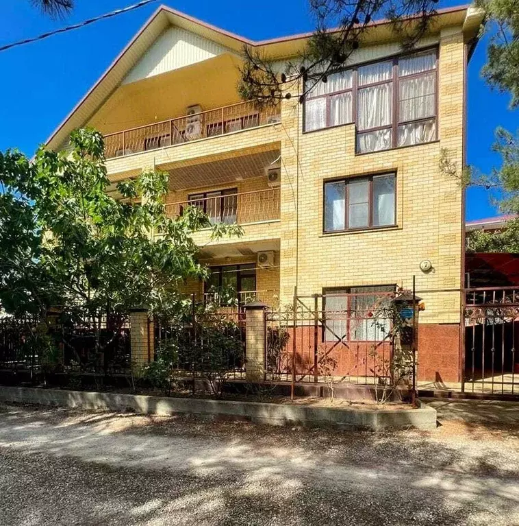 Дом в Краснодарский край, Геленджик Ейская ул., 7 (502 м) - Фото 1