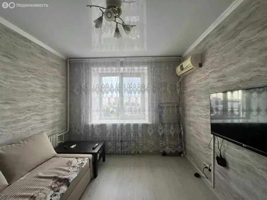 2-комнатная квартира: Уфа, улица Мусы Джалиля, 64 (34 м) - Фото 0