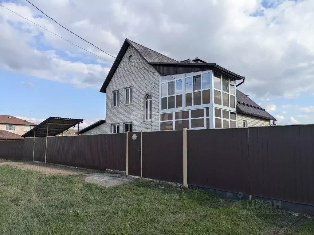 Дом в Белгородская область, Шебекино Привольная ул. (160 м) - Фото 1