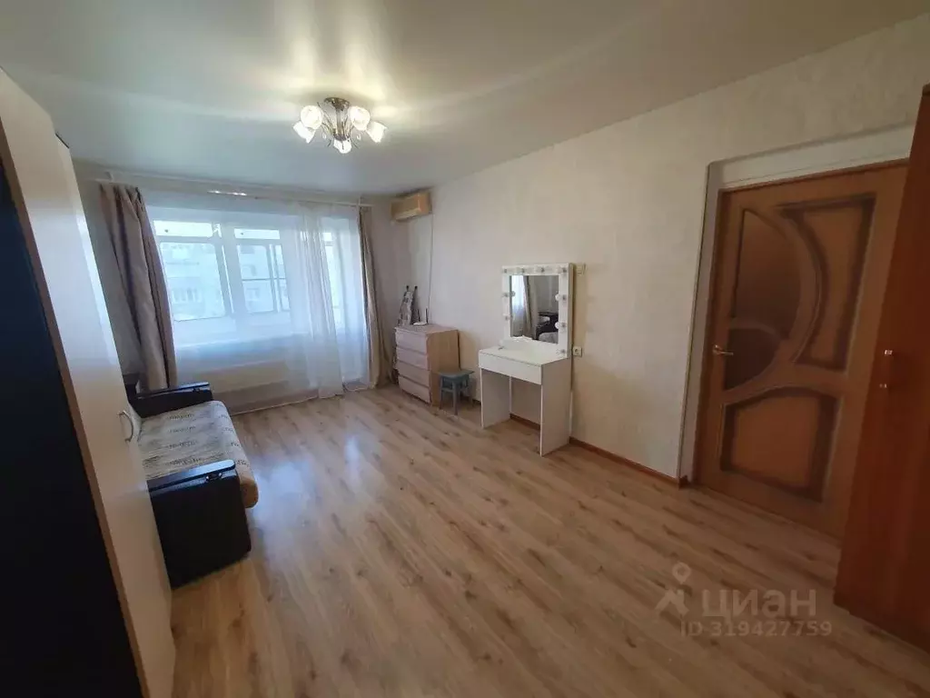 1-к кв. Краснодарский край, Новороссийск ул. Энгельса, 80 (36.4 м) - Фото 0