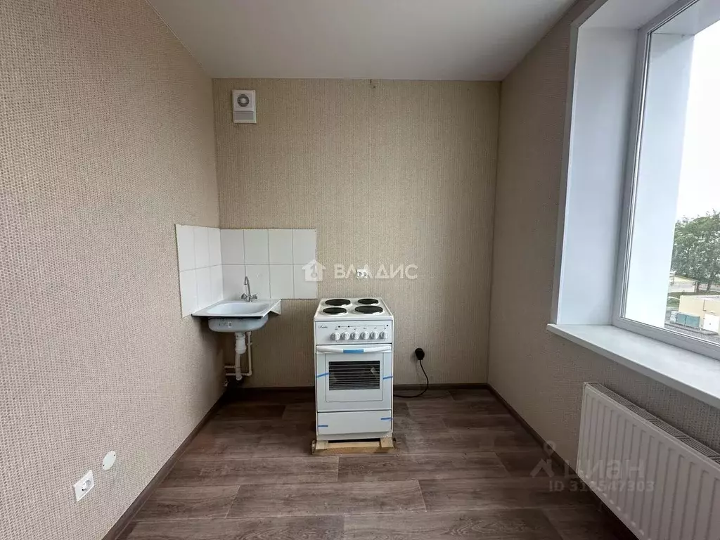 3-к кв. Коми, Микунь Усть-Вымский район, 2-й пер., 3 (65.3 м) - Фото 1