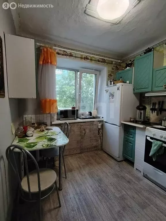 3-комнатная квартира: Алапаевск, улица Павлова, 23 (56.7 м) - Фото 2