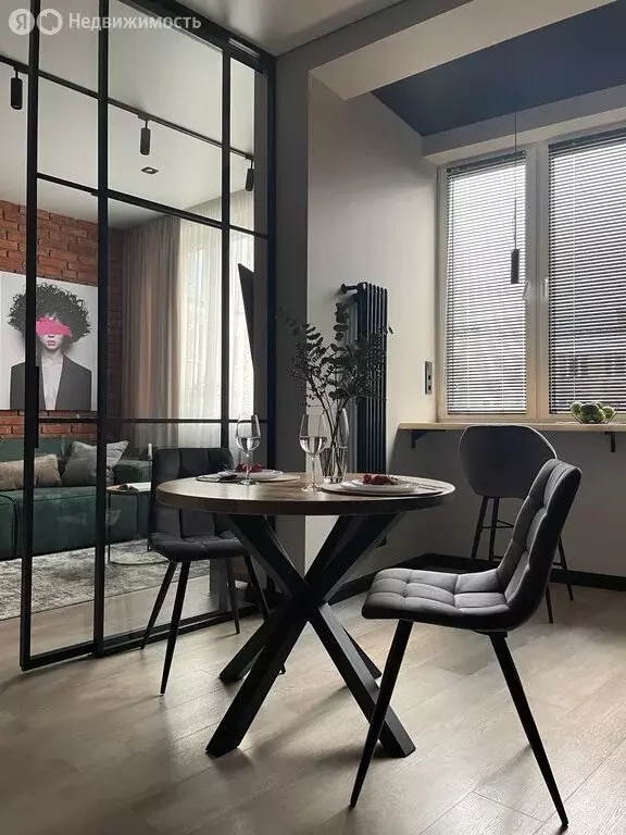 1-комнатная квартира: Калининград, улица Генерала Галицкого, 24 (52 м) - Фото 1