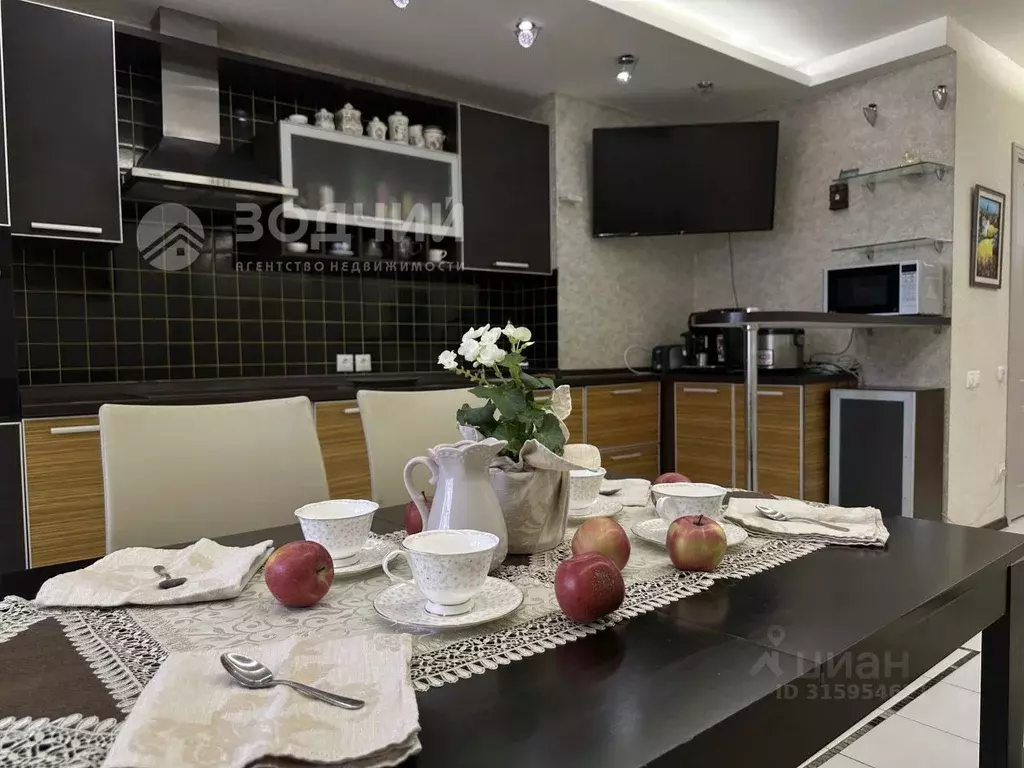 2-к кв. Чувашия, Чебоксары Университетская ул., 34 (79.0 м) - Фото 0