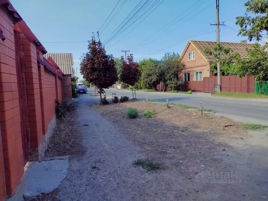 Дом в Ростовская область, Батайск ул. Пугачева (450 м) - Фото 1